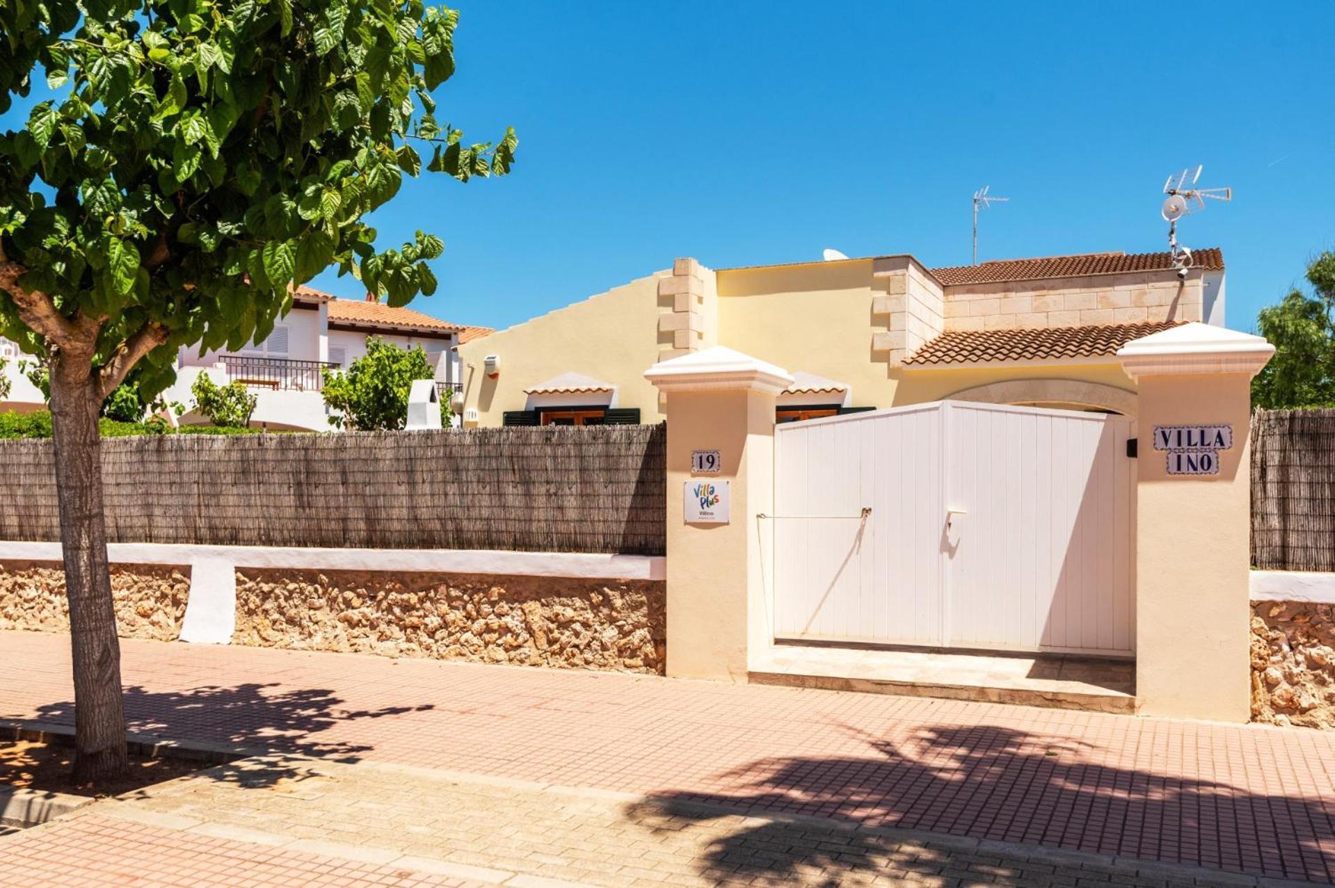 Villa Villino By Villa Plus Cala'N Blanes  Extérieur photo
